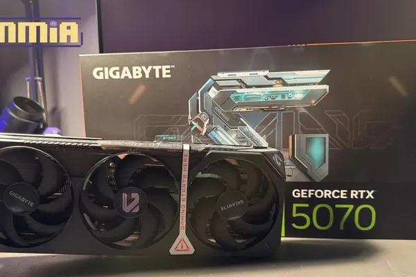 玩家心得|GIGABYTE GeForce RTX 5070 GAMING OC 12GB 開箱评测:當「AI插帧」成為4K遊戲的入場券